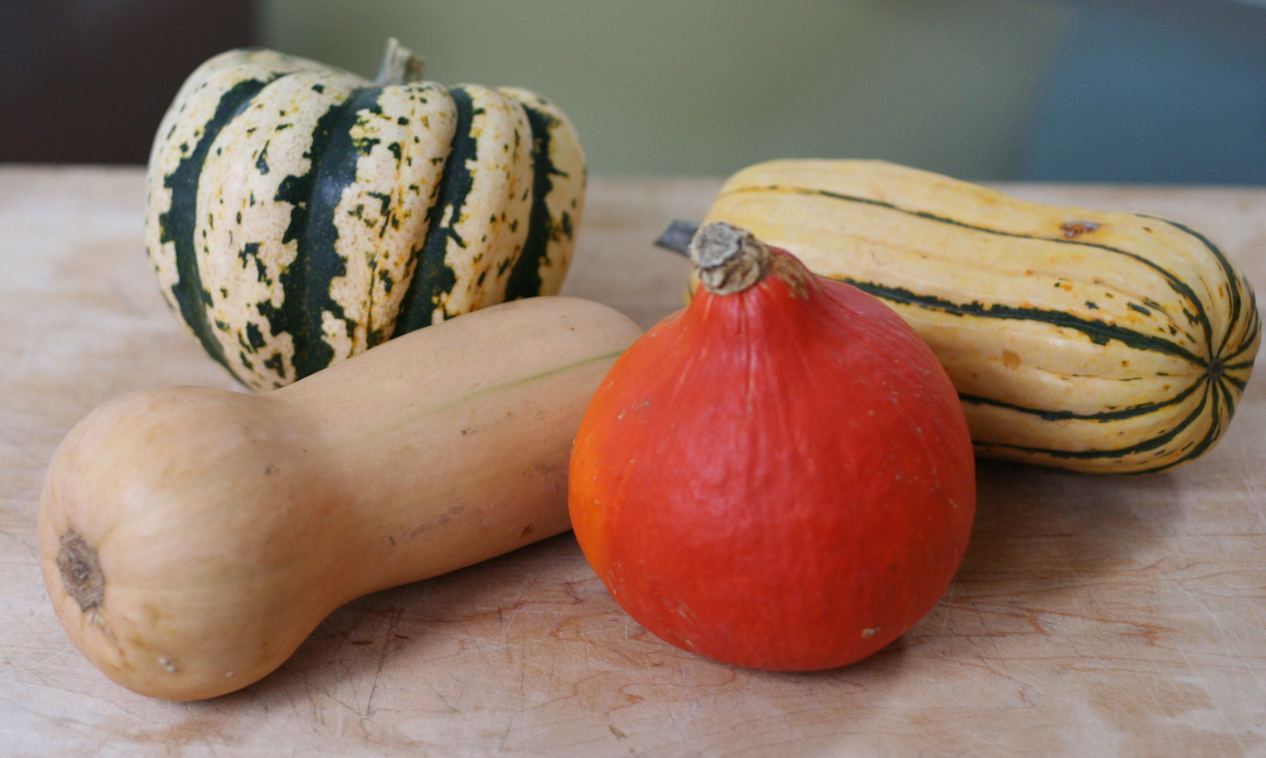 Simple Baked Winter Squash